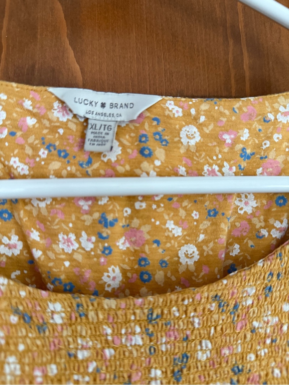 Lucky Brand Boho Floral Pintuck Top - Picture 2 of 4